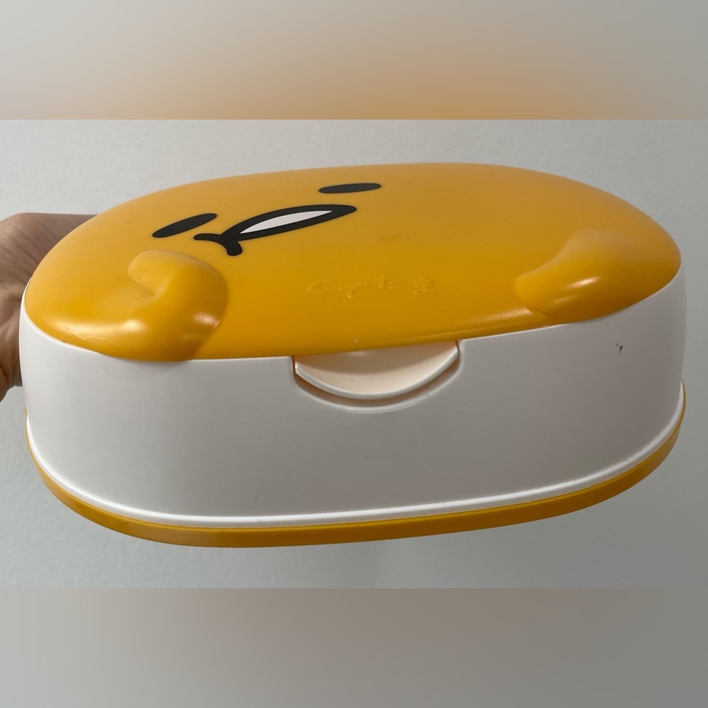 Gudetama Wet Wipe / Tissue Container - Picture 2 of 5